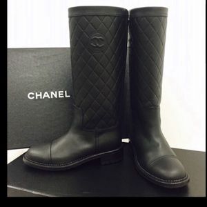 CHANEL Black Quilted Winter & Rain Boots